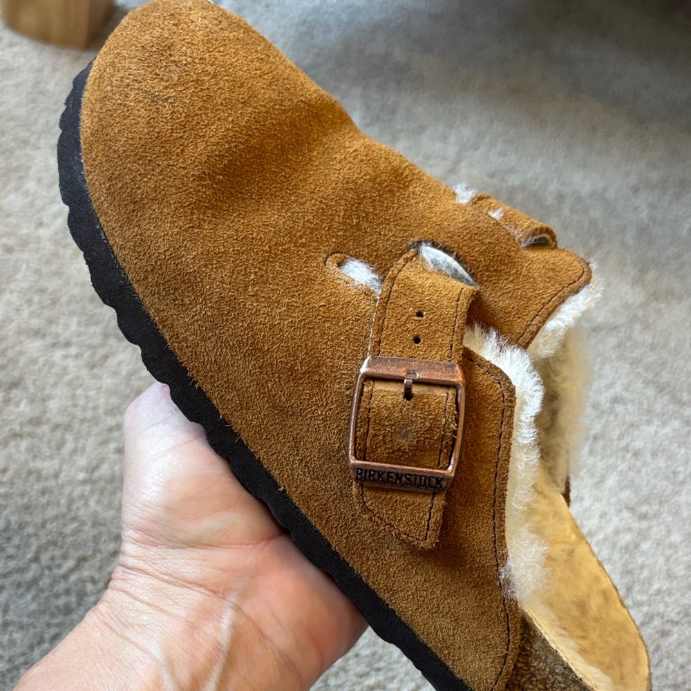 Birkenstock Brown Suede Shearling-Lined Clogs - Picture 2 of 3